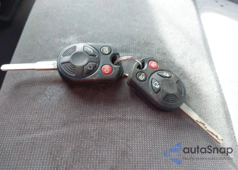 2016 Ford Transit-250 z USA, uszkodzony, nr VIN 1FTYR1ZM9GKA47336